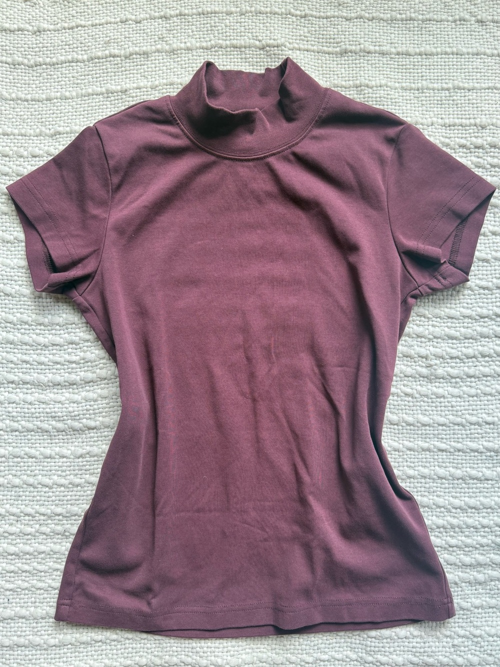 Bohme Short-Sleeve Mock Neck Top in Maroon